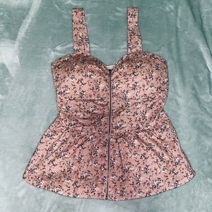 Womens zipper front peplum top